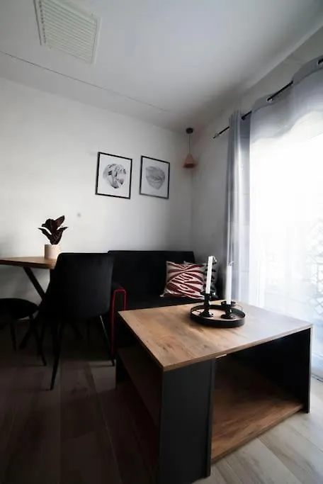 公寓 Coloris Rubrum Room 塞萨洛尼基